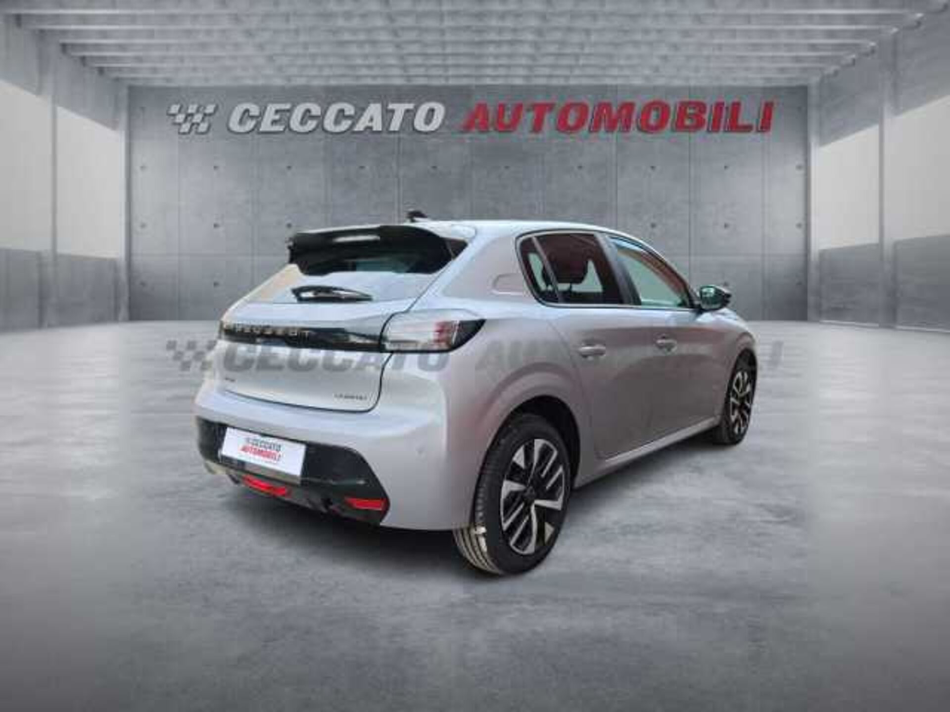 Peugeot 208 1.2l - grey