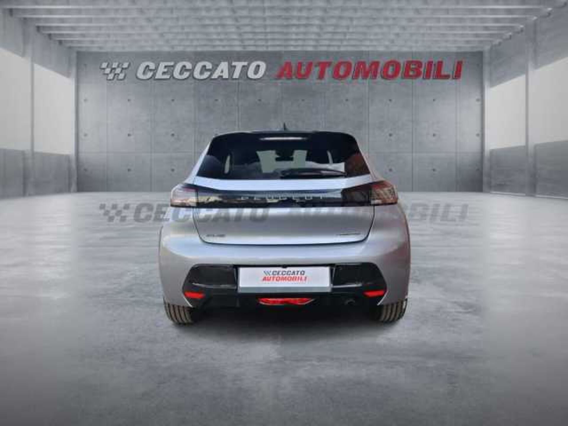 Peugeot 208 1.2l - grey