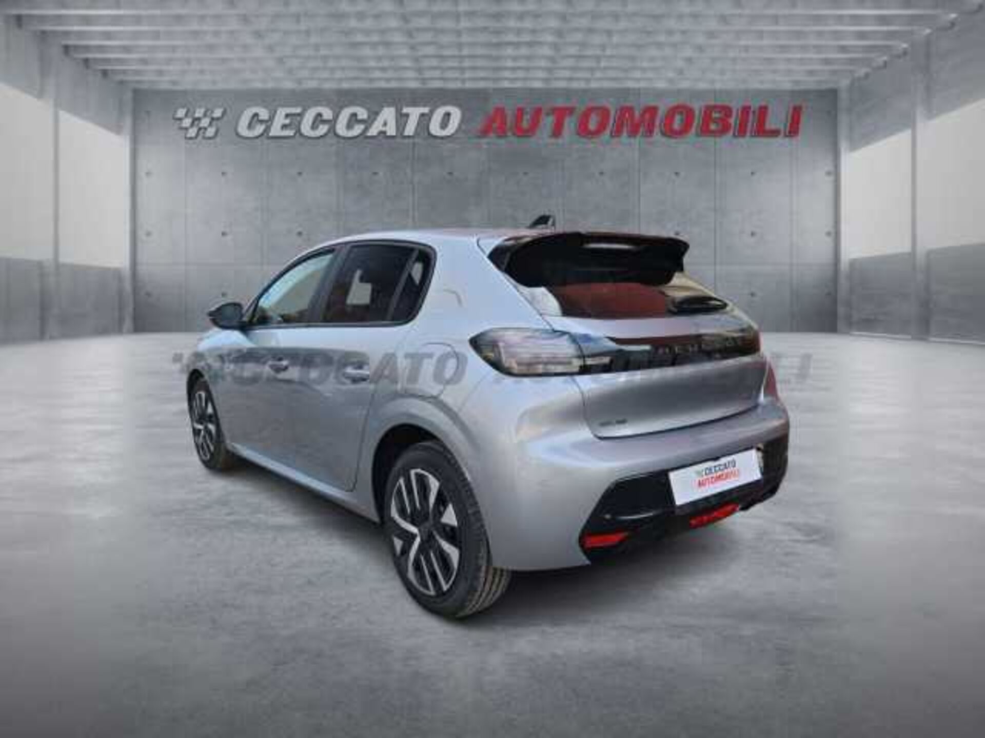 Peugeot 208 1.2l - grey