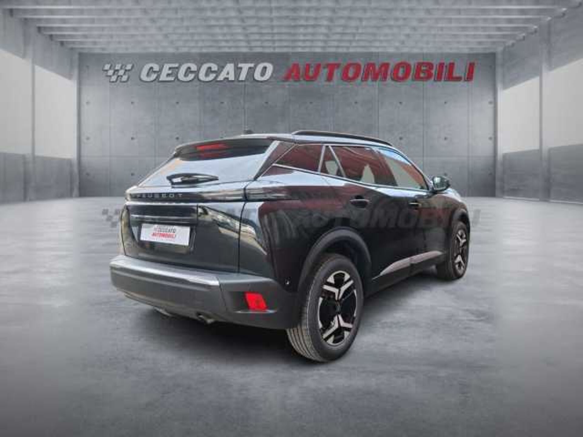 Peugeot 2008 1.2l - black