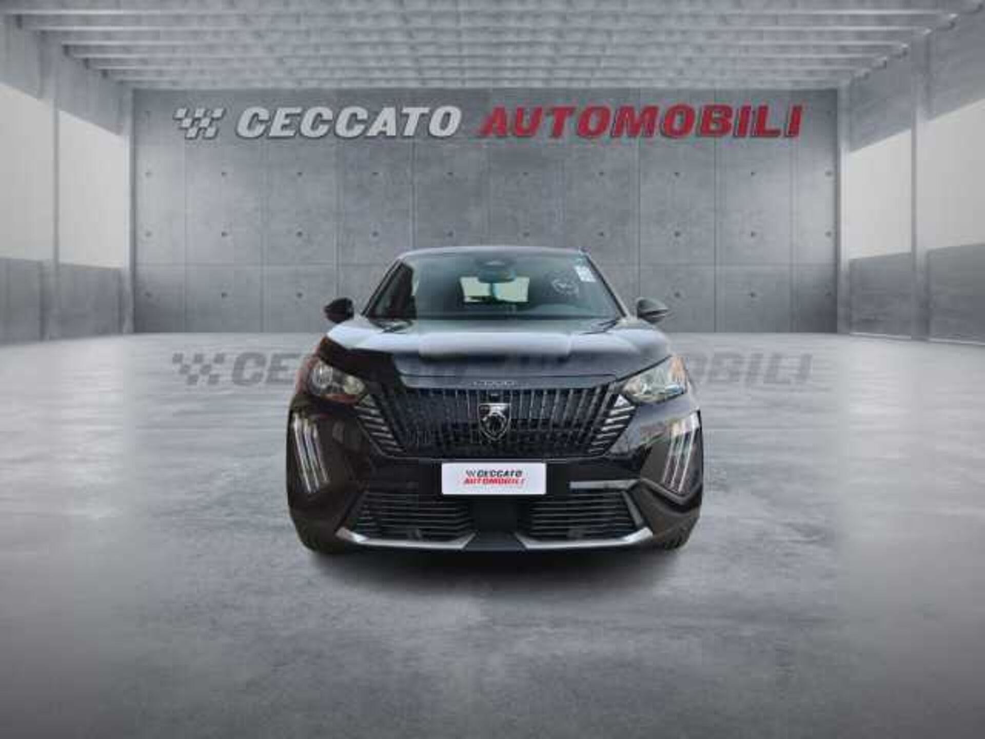 Peugeot 2008 1.2l - black