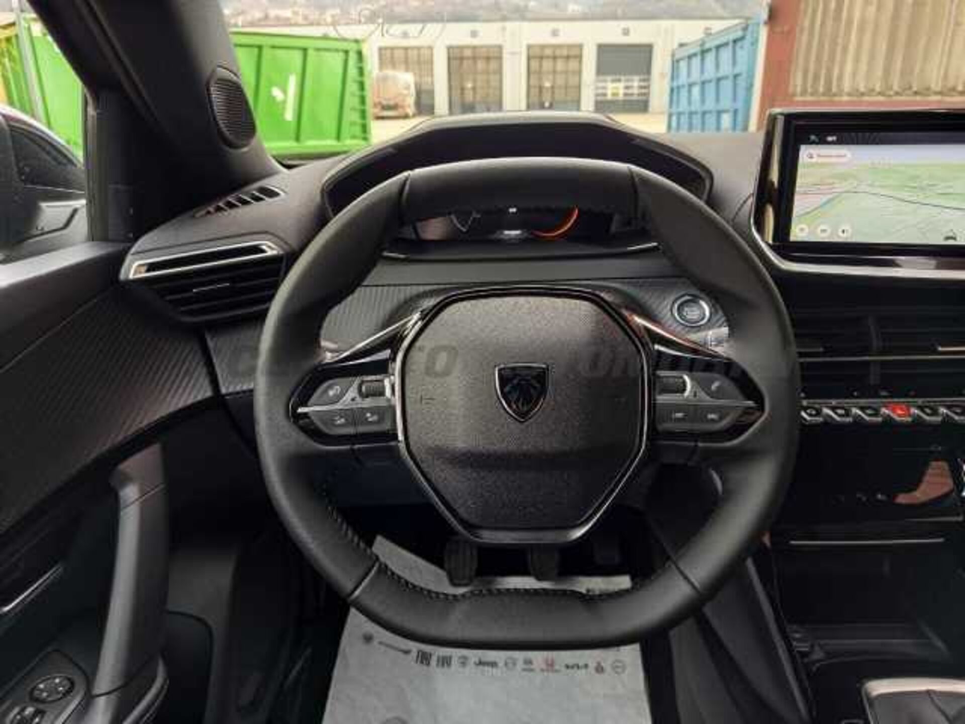 Peugeot 2008 1.2l - grey