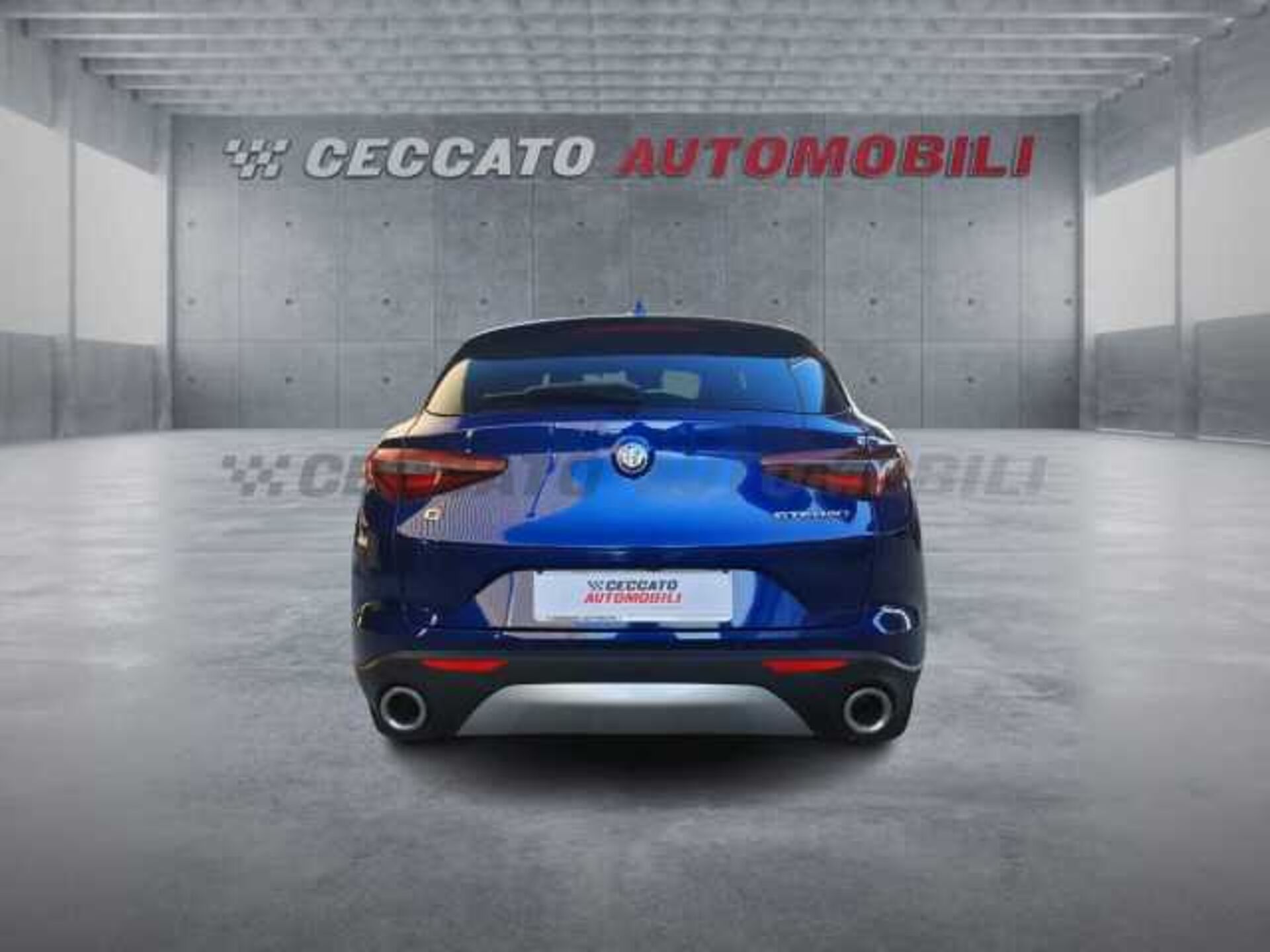Alfa Romeo Stelvio 2.1l - blue