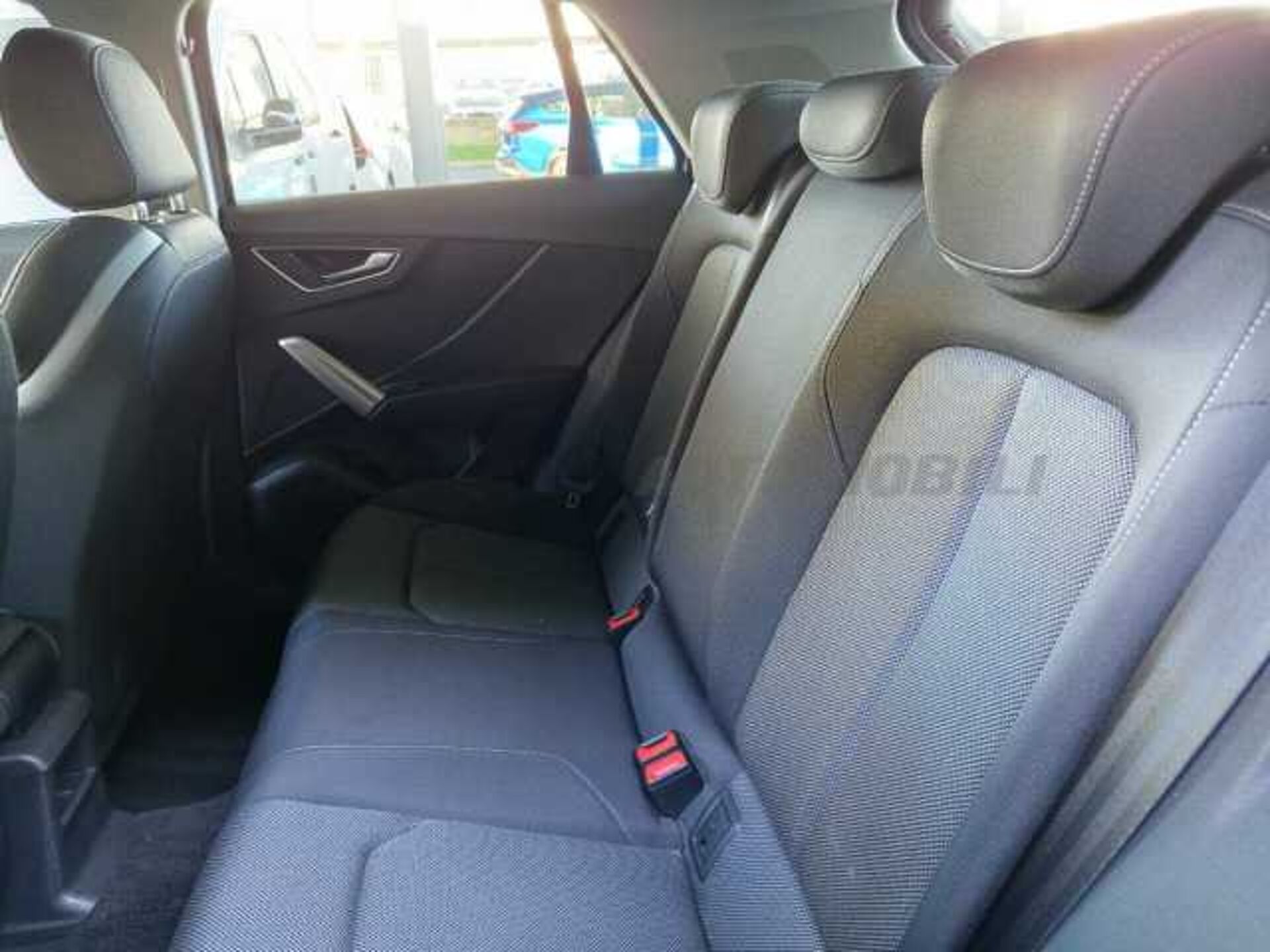 Audi Q2 2.0l - grey