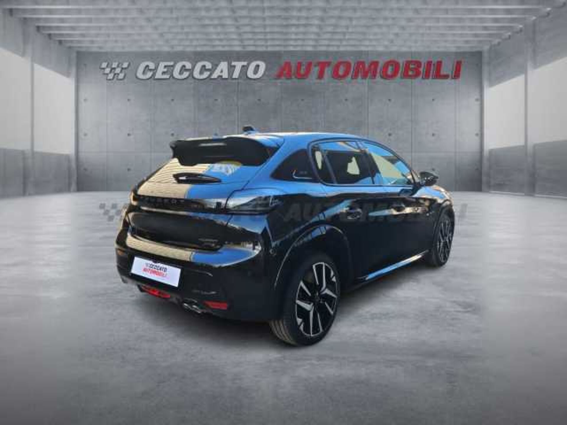 Peugeot 208 1.2l - black