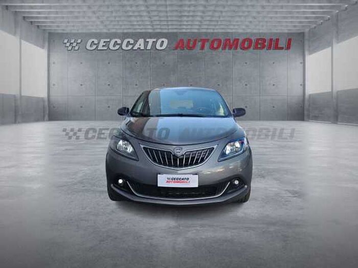 Lancia Ypsilon 1l