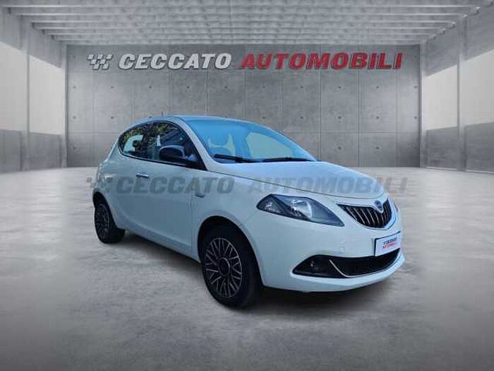 Lancia Ypsilon 1l