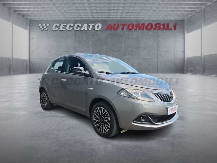 Lancia Ypsilon 1l
