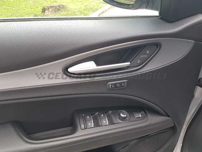 Alfa Romeo Stelvio 2.1l