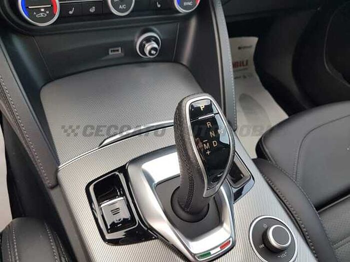 Alfa Romeo Stelvio 2.1l