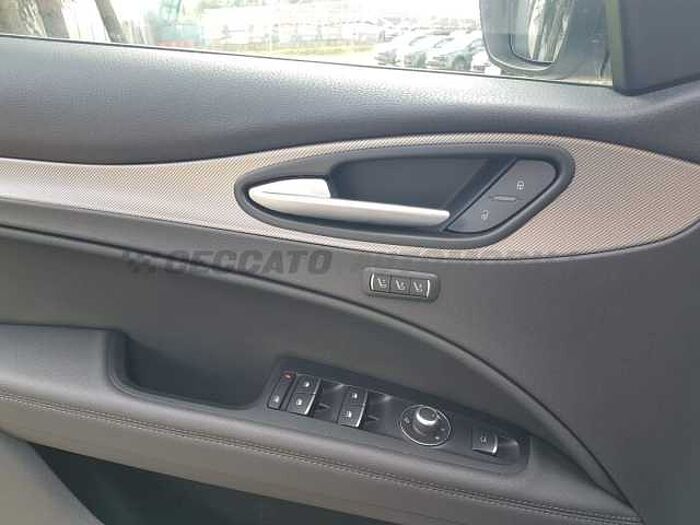 Alfa Romeo Stelvio 2.1l