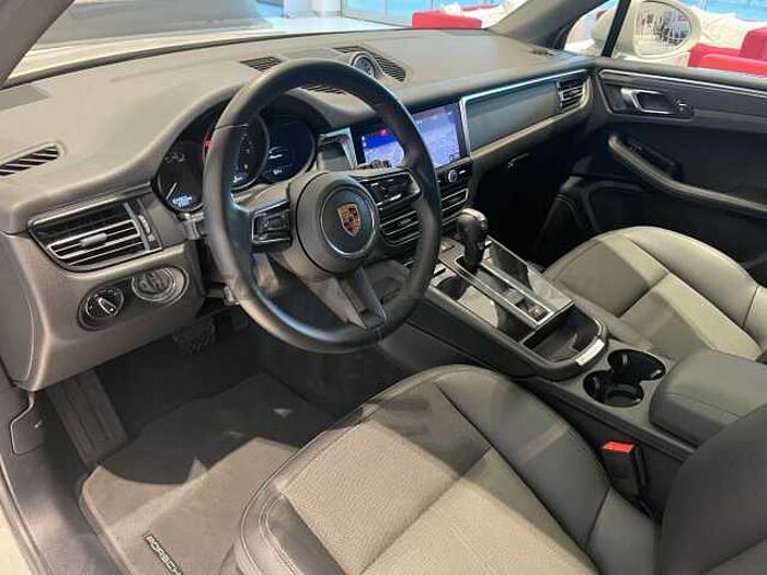 Porsche Macan 2l