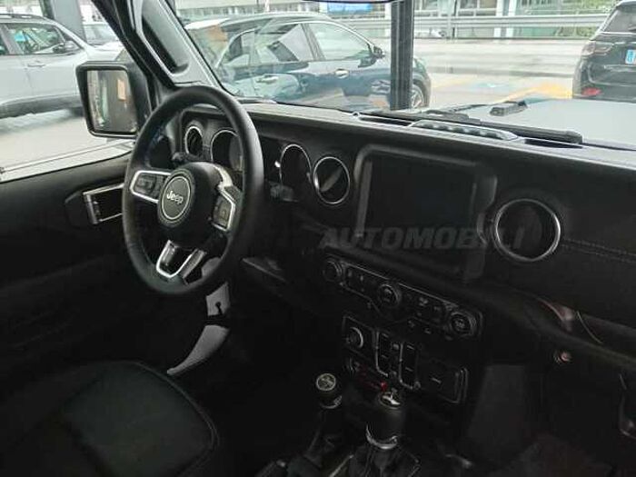 Jeep Wrangler 2l