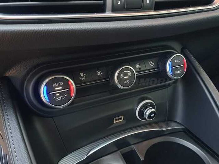 Alfa Romeo Stelvio 2.1l