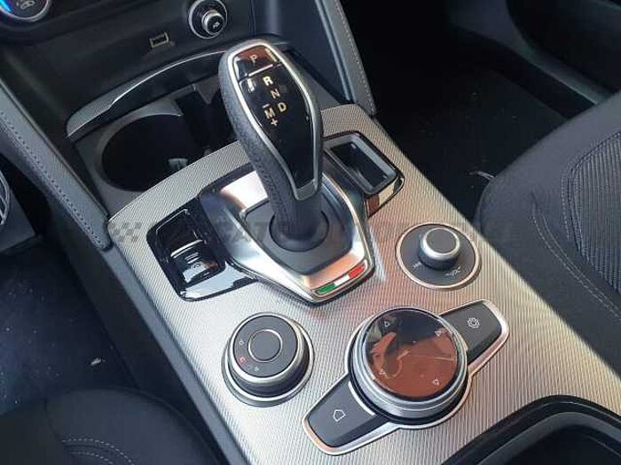 Alfa Romeo Stelvio 2.1l