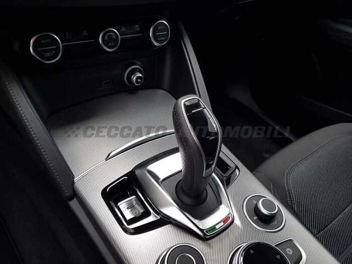 Alfa Romeo Stelvio 2.1l