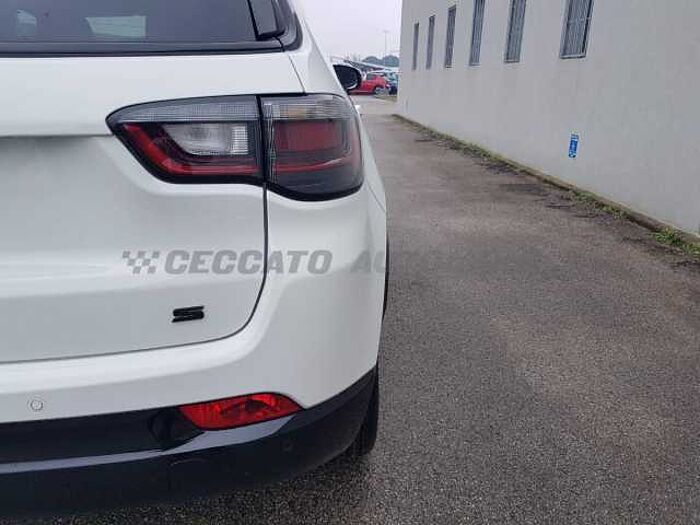 Jeep Compass 1.5l