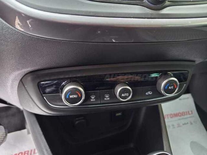 Opel Crossland X 1.2l