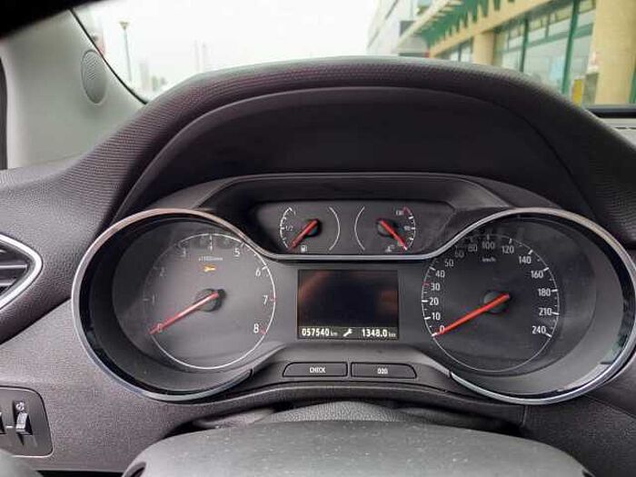 Opel Crossland X 1.2l