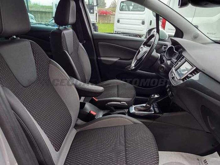 Opel Crossland X 1.2l