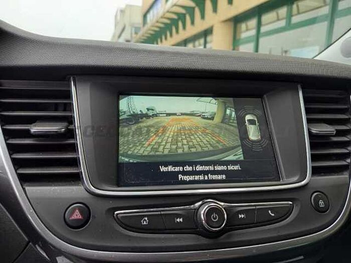 Opel Crossland X 1.2l