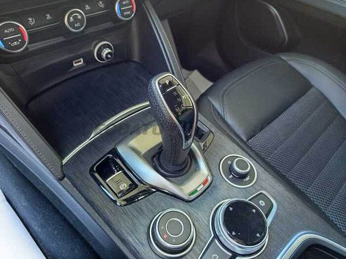 Alfa Romeo Stelvio 2.1l